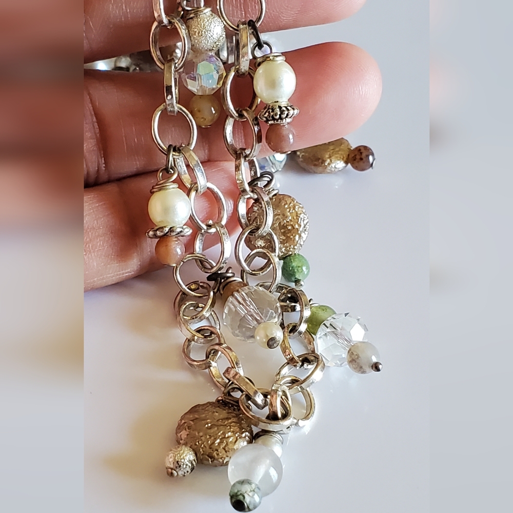 Vtg. Natural Stones And Faux Pearls Dangled Charms Necklace - Picture 6 of 7